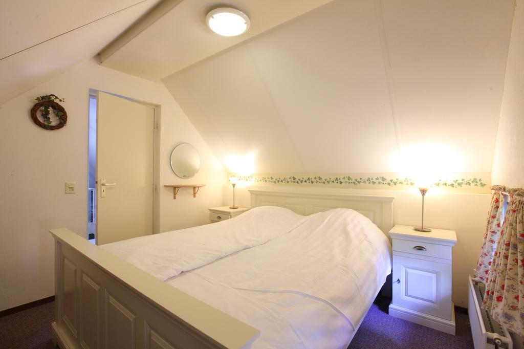 Natuurpark De Witte Bergen Hotel Rouveen Room photo
